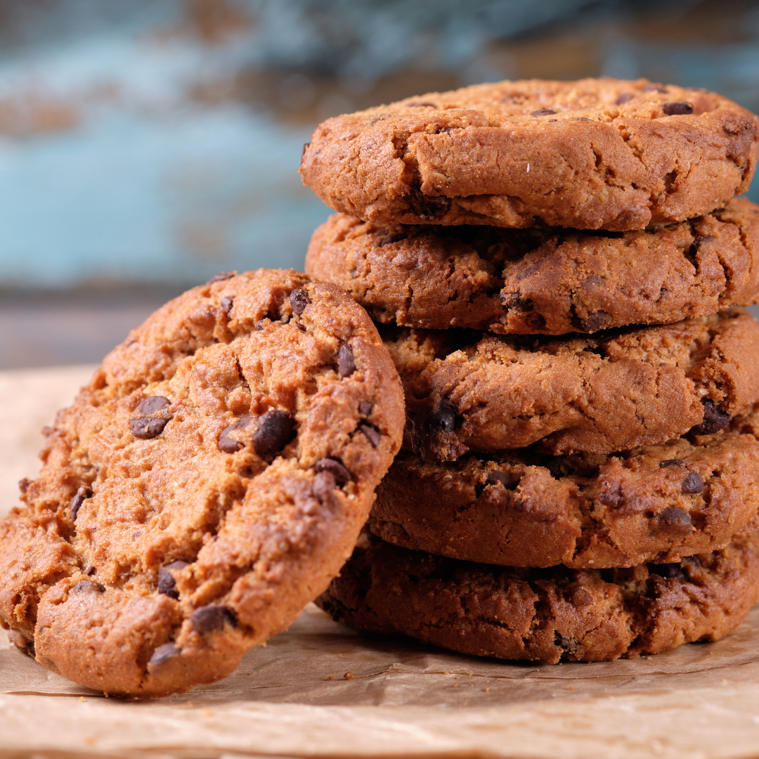 Healthy Oatmeal Chocolate Chip Cookies with a Twist of Chocolate Tea